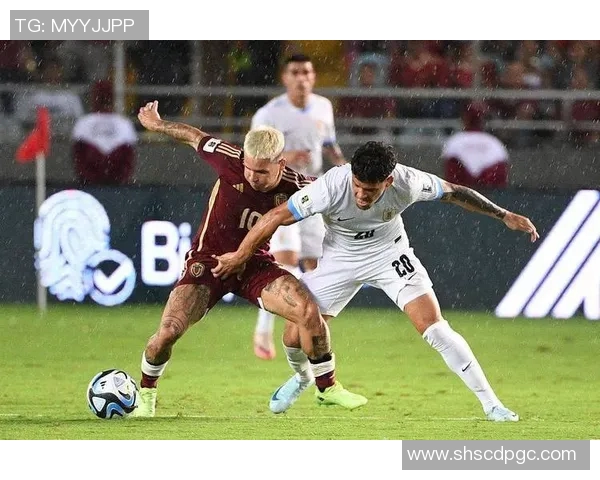 2017年智利与乌拉圭激战回顾:足球激情与战术较量的精彩瞬间 2017年智利与乌拉圭激战回顾:足球激情与战术较量的精彩瞬间