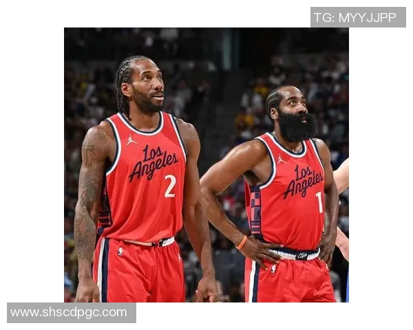 NBA直播聚焦太阳与快船激战精彩瞬间全程回顾与分析