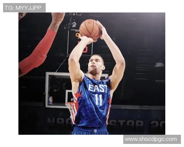 布鲁克洛佩斯:从篮球场上的巨人到全能战士的华丽蜕变 布鲁克洛佩斯:从篮球场上的巨人到全能战士的华丽蜕变