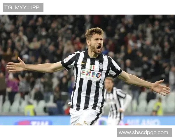 西班牙人官宣重磅引援，前皇家马德里后卫略伦特正式加盟签约三年