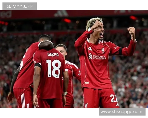 热刺与利物浦激战正酣比分悬念再升级引发球迷热议