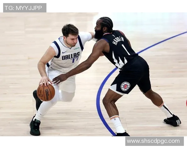 勇士与快船激战回放11月13日精彩瞬间全程回顾